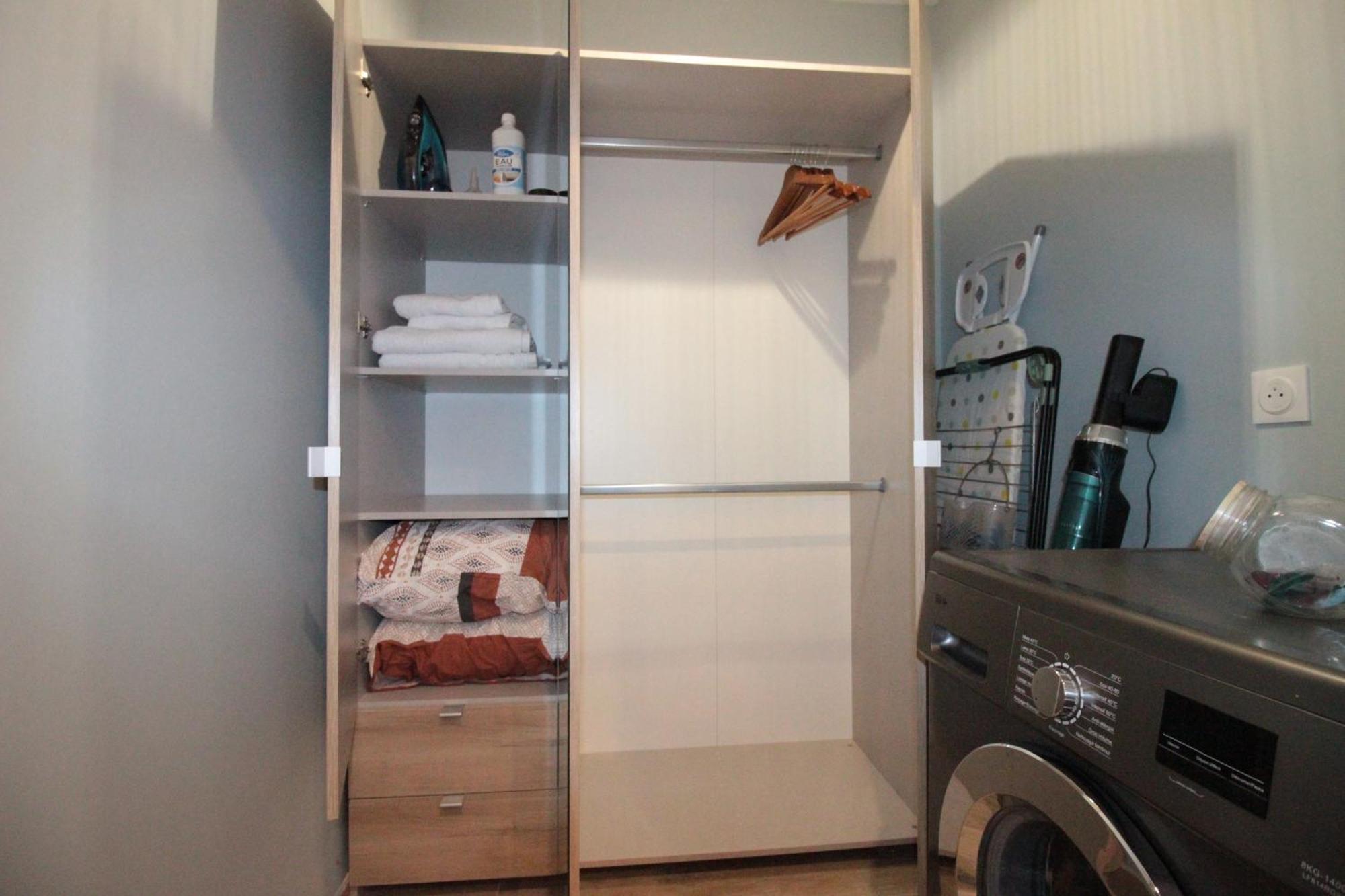 Luxury Studio, Rez De Chaussee, Parking Prive Video Surveillance, Canape Haute Qualite Convertible Couchage 2 Personnes, Centre Ville Proche, Restaurant, Boulangerie 2 Minutes A Pied, Terrasse - 800Metre Carre De Terrain - Gere Par Presta-Zen'Service Verdun Exterior foto